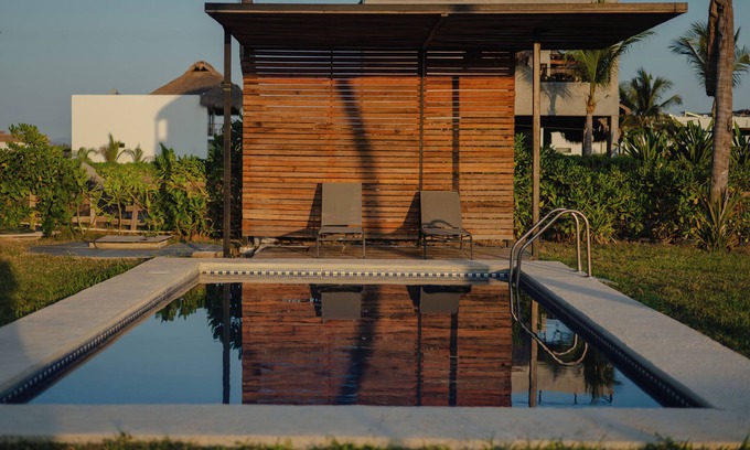 San Pedro Mixtepec House | House in Puerto Escondido, Playa Palmarito: 3 bedrooms 3 bathrooms, pool and garden