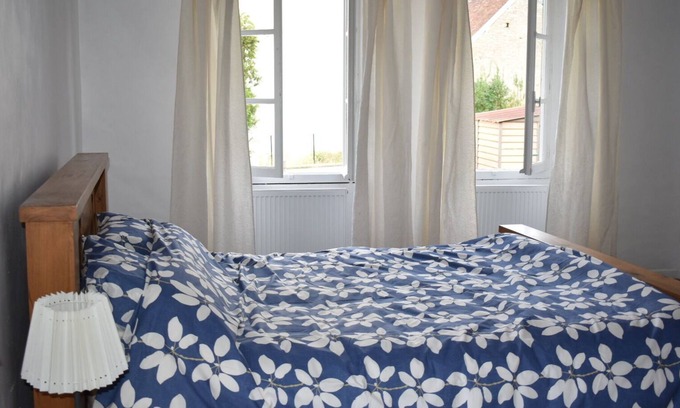 Cheniers House | House in quiet village