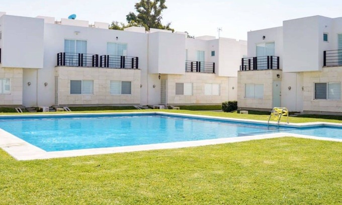 Yautepec Apartment | House in Safe Condo BBQ and Pools