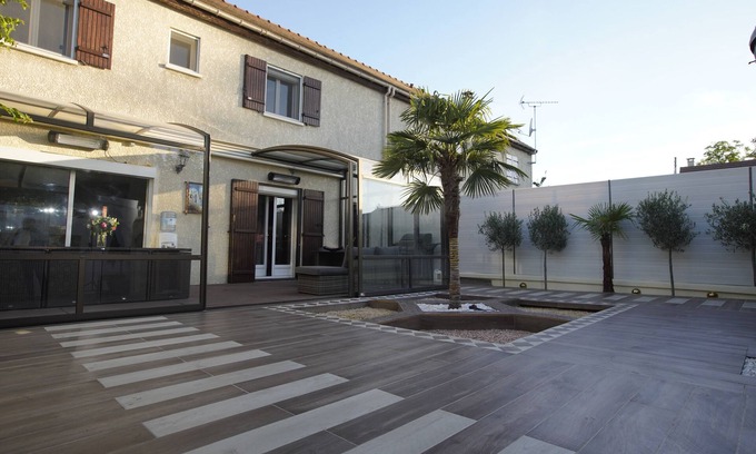 Athis-Mons Villa | House near Paris-Orly