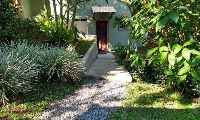 Porto Belo House | House near the beach and in the middle of nature.