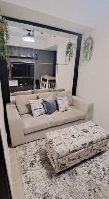 Pasig Hotel | House of Lilith at Kasara