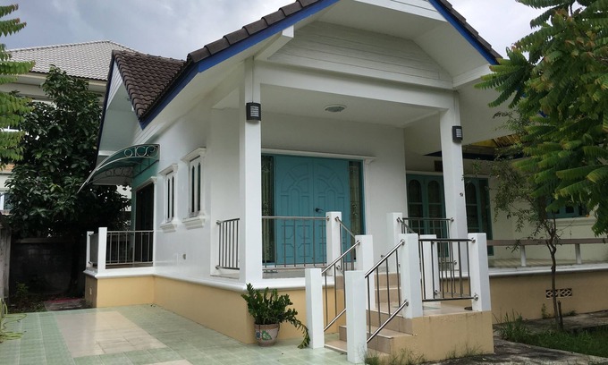 Si Racha House | House of Pind & Palm in Sriracha, 5 mins to J-Park Community Mall