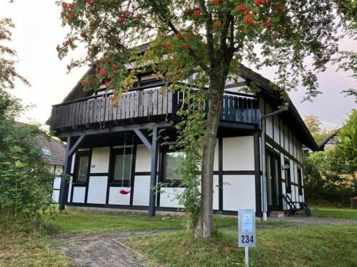 Feriendorf Frankenau House | House of Rootz