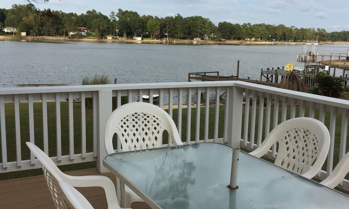 Summerton House | House of the Rising Sun