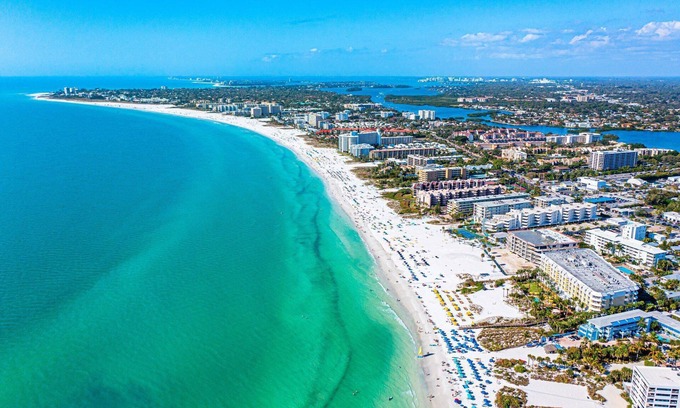 Siesta Key Condo | House of The Sun Siesta Key Crescent Beach