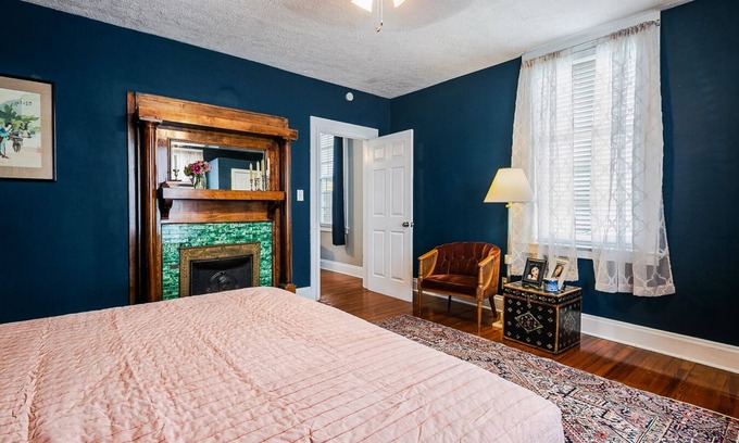 New Albany House | House on Mansion Row in New Albany