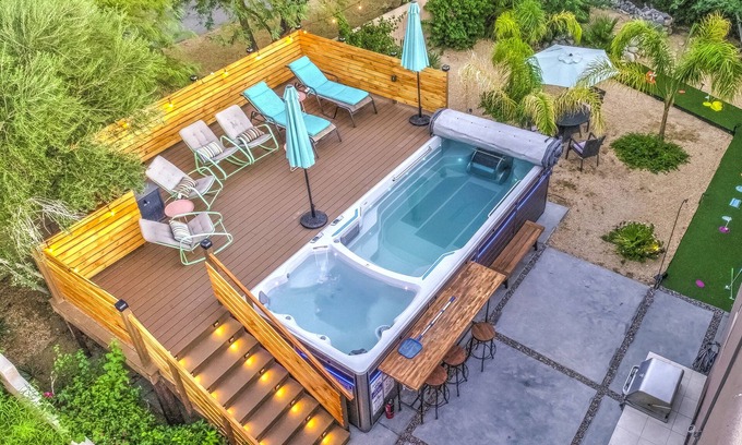 Desert Hot Springs Villa | House Rising ☀️ Villa w/mini-golf, pool and spa
