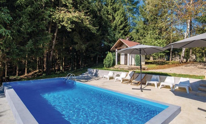 Municipality of Plaski Villa | House Sara