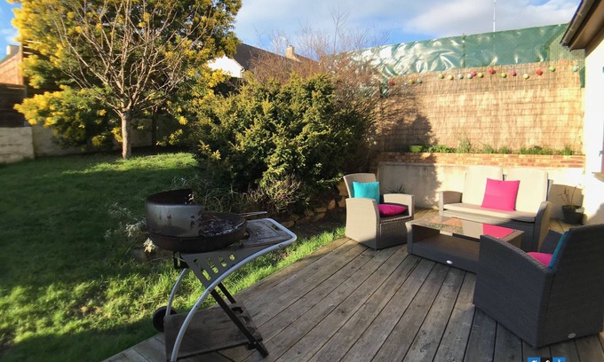 Granville House | House sleeps 9 + terrace and garden, Granville 500m walk from the sea