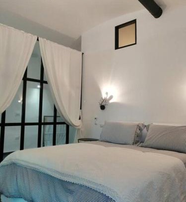 Chiaia Apartment | House Suite Vetriera Napoli