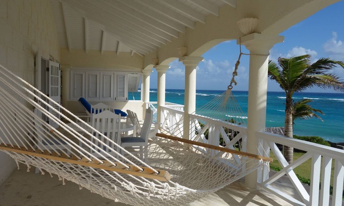 Silver Sands Apartment | House Sunset Upstairs over looking Silver Sands Beach