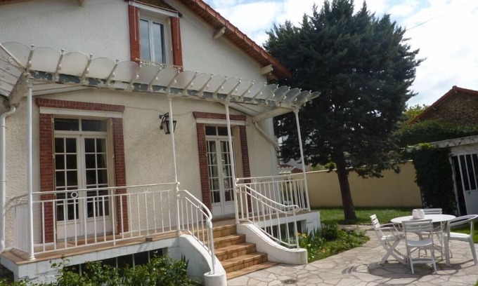 Champignol Villa | House/Villa - Saint Maur des Fossés - 30mn from Paris center
