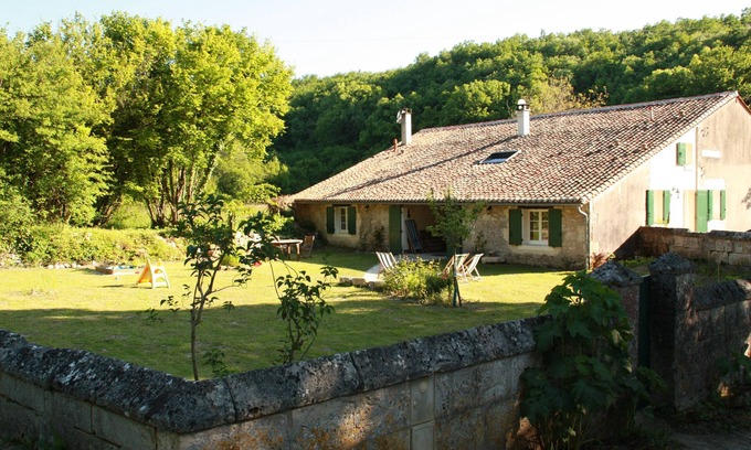 Dirac House | House/Villa - BalogeHouse with character