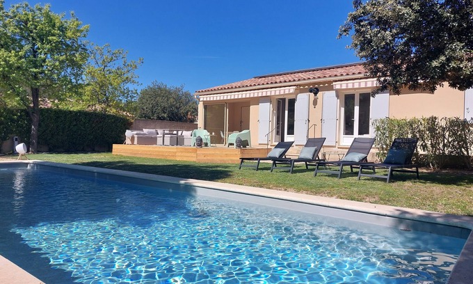 Saint-Saturnin-les-Apt House | House with swimming pool for seasonal rental-Lubéron/Saint- Saturnin- Lès- Apt