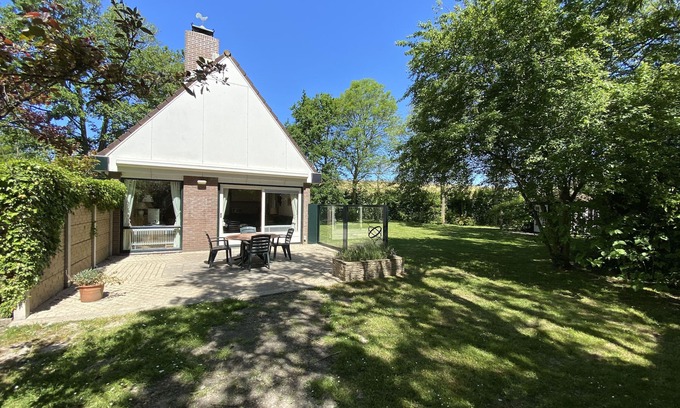 Scharendijke House | House with 1100 sqm omschlossen plot
