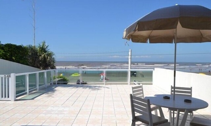 Praia dos Sonhos House | House with 4 bedrooms for up to 16 people FRONT BY THE SEA - Praia do Sonho