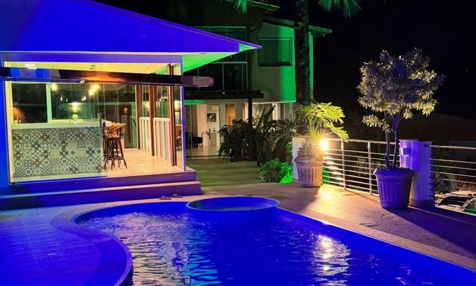 Jardim Boa Vista House | House with 4 suites and swimming pool Praia do Morro.