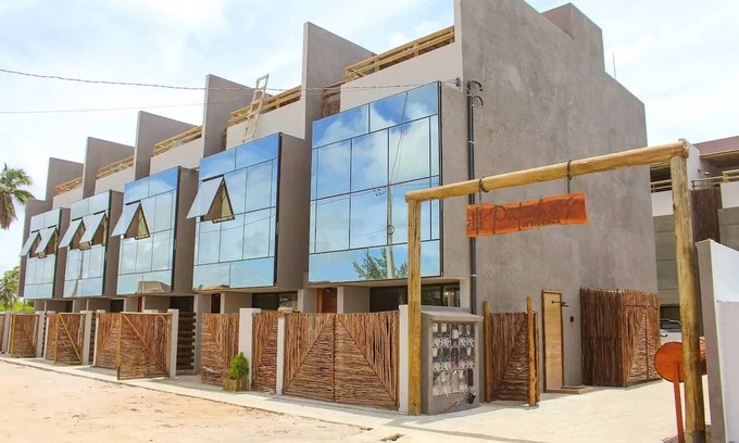 Porto de Pedras Ski Chalet | House With Gourmet Area 250m from the Beach