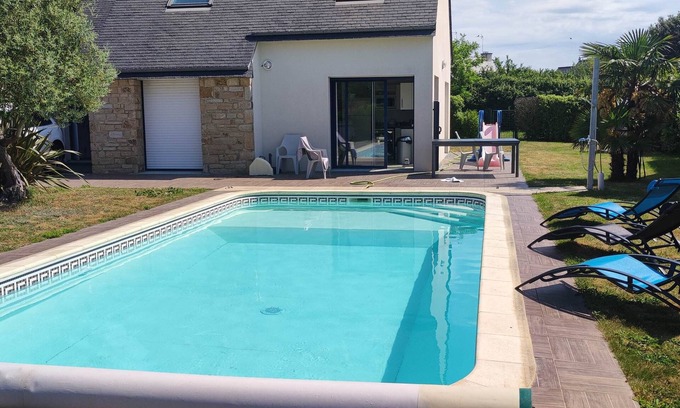 Saint-Jacques House | House with heated pool, all comforts, 500 m from the beach
