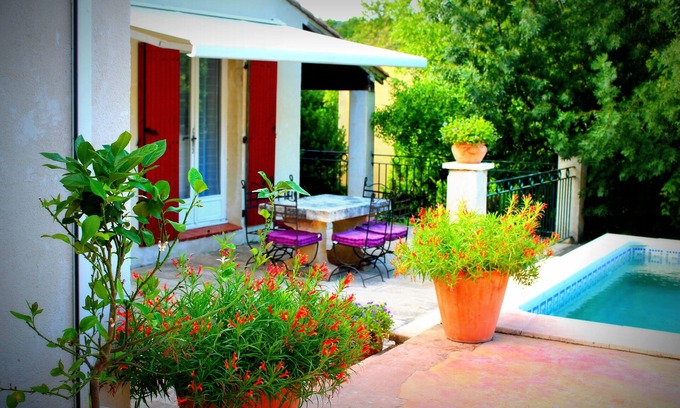 Paradou Villa | House with independent studio and pool in a village in the heart of the Alpilles
