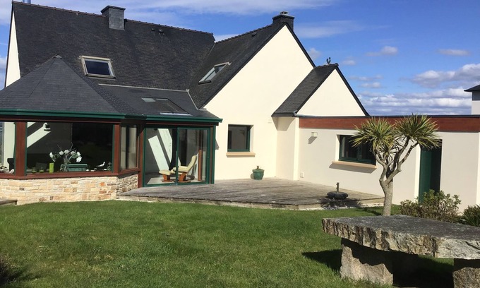 Saint-Pabu House | House with sea view at 200 M'environ from the beach of Béniguet