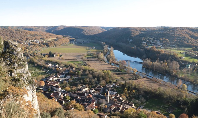 Saint Gery-Vers House | House with swimming pool for 10 to 12 people between Cahors and Saint-Cirq-Lapopie