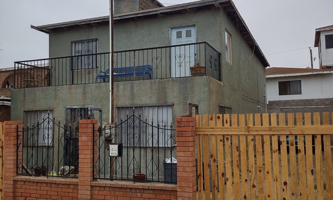 Playas de Chapultepec House | House with WiFi,10 mins. to beach. 2 story home approximately 1800 sq. ft.