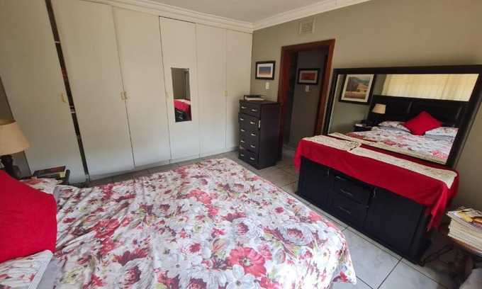 Athlone Ski Chalet | house