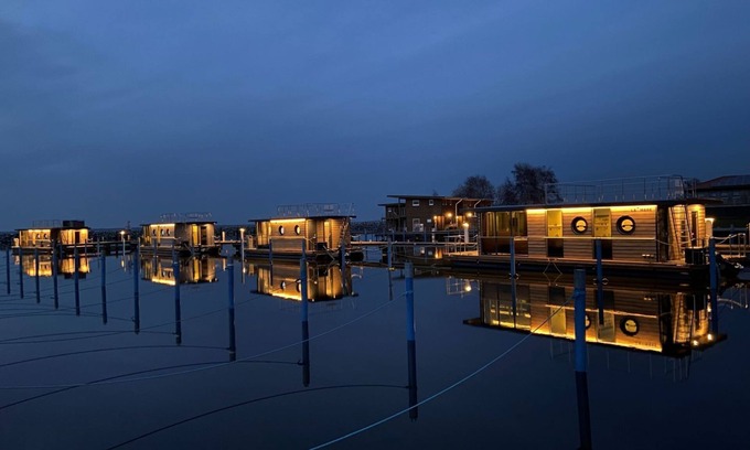 Fuhlendorf Boat Rental | Houseboat Fjord Lyra with bio sauna and roof terrace in Barth