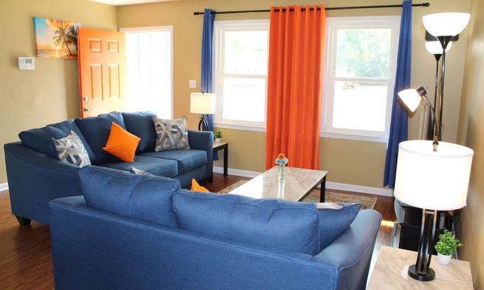 Perry House | Housing Available For Hurricane Milton Evacuees/Hurricane Milton Evacuation