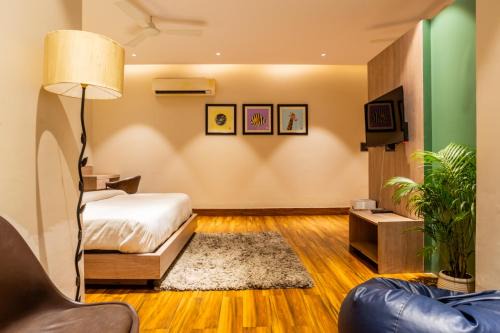 Block A Hotel | Housr Phase 1 Arjun Marg & Golf Course Road