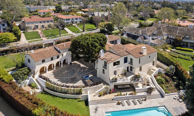 Greater Wilshire - Hancock Park House | Howard Hughes Estate: Spanish Revival Gem w/Pool, Wine Cellar & Guest House