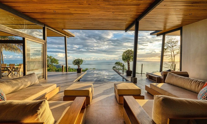 Uvita House | HR6 New Villa Incredible Ocean and Jungle Views + Security
