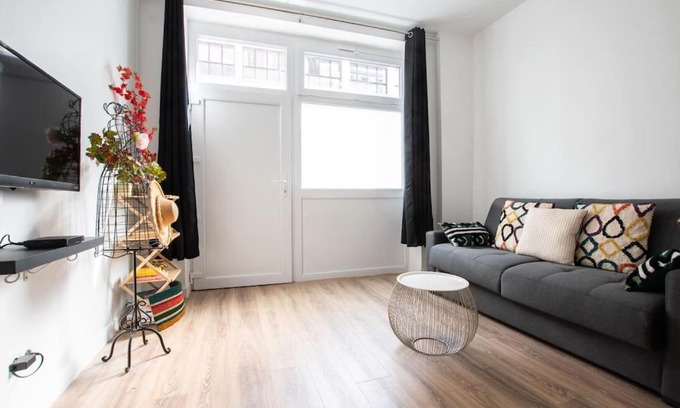 Billancourt–Rives de Seine Apartment | HSH Traversière-Boulogne-Billancourt I Appartement 4P