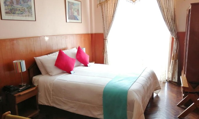 Lake Titicaca - Puno Hotel | Huaytusive Inn Hotel