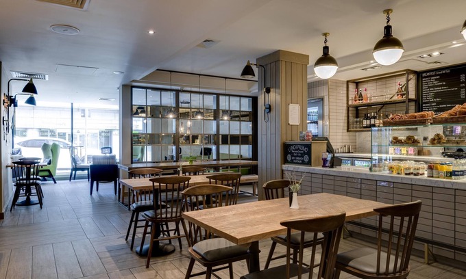 Old Town Hotel | Hub By Premier Inn Edinburgh - Royal Mile