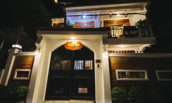 Hue Hotel | Hue 1962 Inn