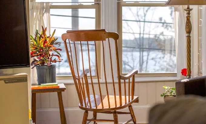 West End House | HUGE 4BR, CHARM, COMFORT, WALK TO ALL!