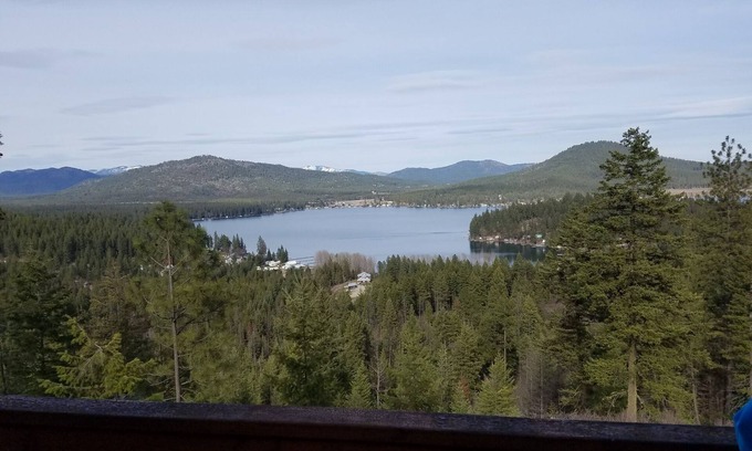 Loon Lake Cabin | HUGE Family Cabin - on 20 acres