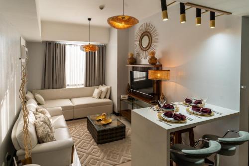 Pinagsama Apartment | Hugscape 1 br unit at McKinley Hills near BGC