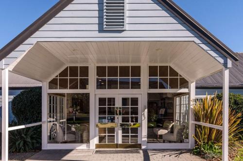 Rangatira Park Hotel | Huka Falls Resort