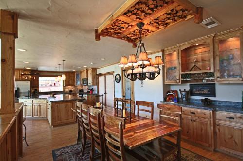 Bass Lake House | Humphreys Lakefront