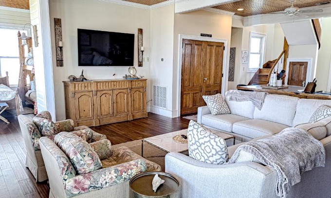 Southpointe House | Hunker Down Gulf Winds