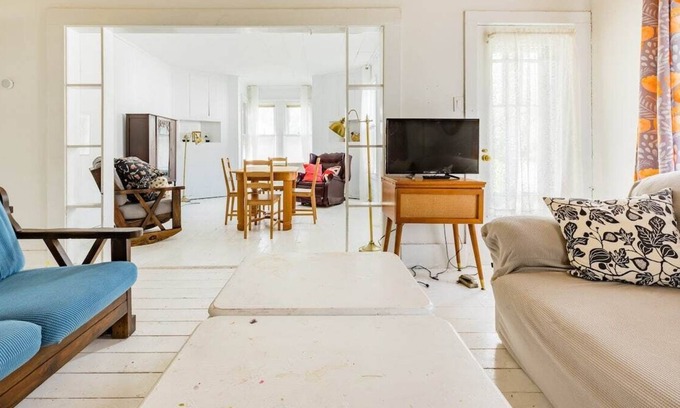 West Kill House | Hunter Mtn Country House 10-15 mins to Skiing, 5 mins to Top Hiking
