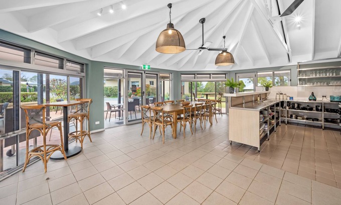 Raworth Hotel | Hunter Oasis