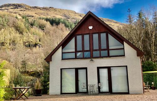 West Laroch Apartment | Hunters Lodge Apartments