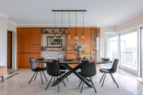 Knokke-Heist Apartment | Huswell - Apartment with lake view & common indoor pool