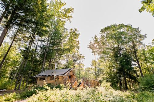 Lake Luzerne Other | Huttopia Lake George - Adirondacks