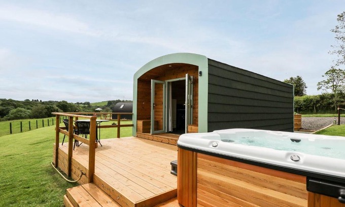 Llandrindod Wells House | Hwyl